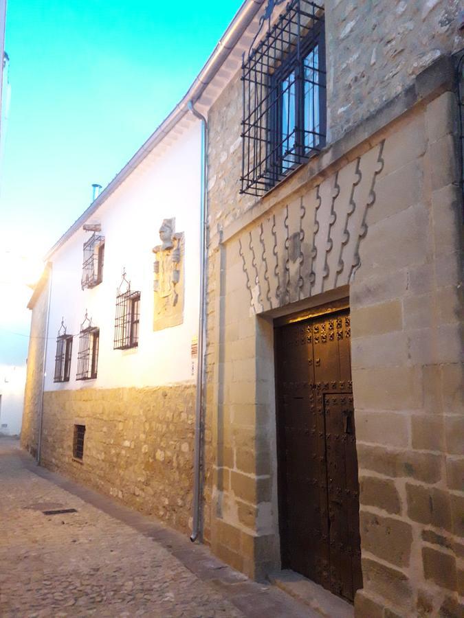 Palacete Sol De Mayo Úbeda Eksteriør billede
